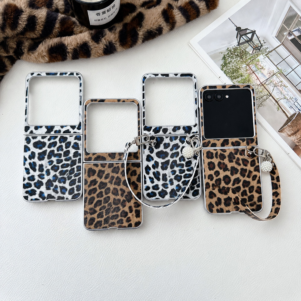 Vintage Items - เคสโทรศัพท์พับลายเสือดาวสำหรับโมโตโรล่า ราซ 60 50 อัลตร้าพร้อมสายรัดข้อมือแบบถอดได้ฝาครอบกันกระแทกป้องกันการตกกระแทก