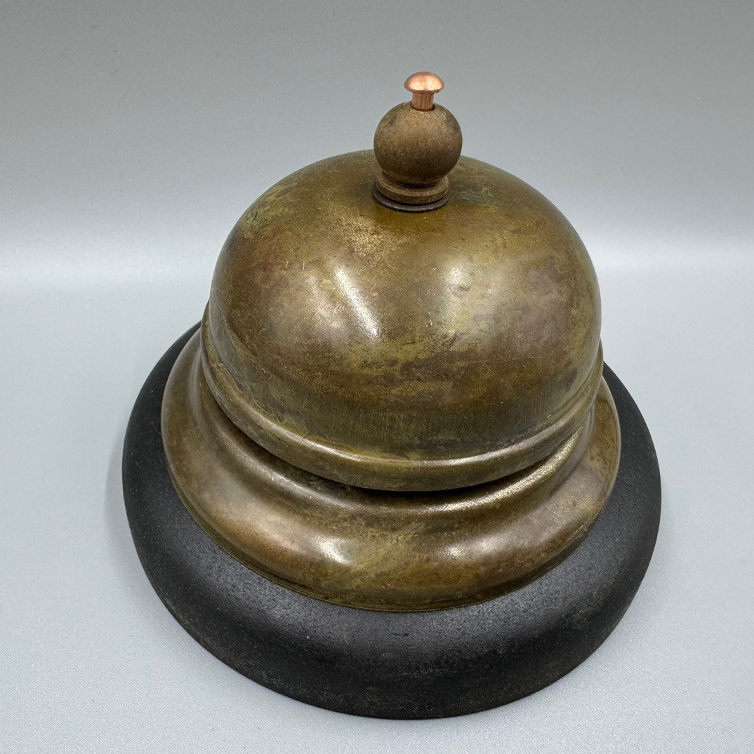 Vintage Collectible Bells - กระดิ่งทองเหลืองสไตล์สาธารณรัฐจีนโบราณ ของตกแต่งบ้าน งานฝีมือ ของสะสม