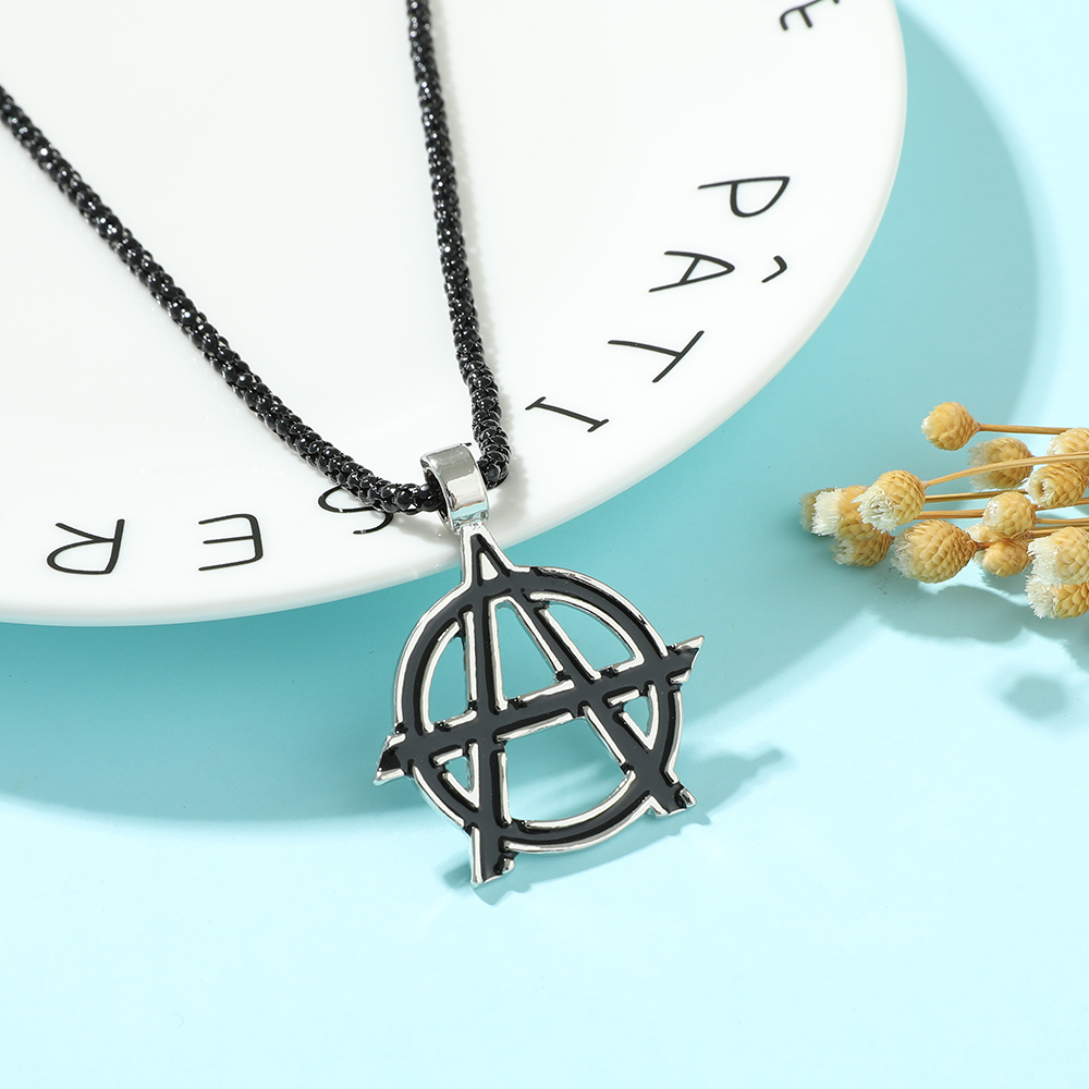 Vintage Items - ภาพยนตร์อเวนเจอร์ส ซิมโบล ตัวอักษร A โลโก้สร้อยคอวินเทจ อนาธิปไตย