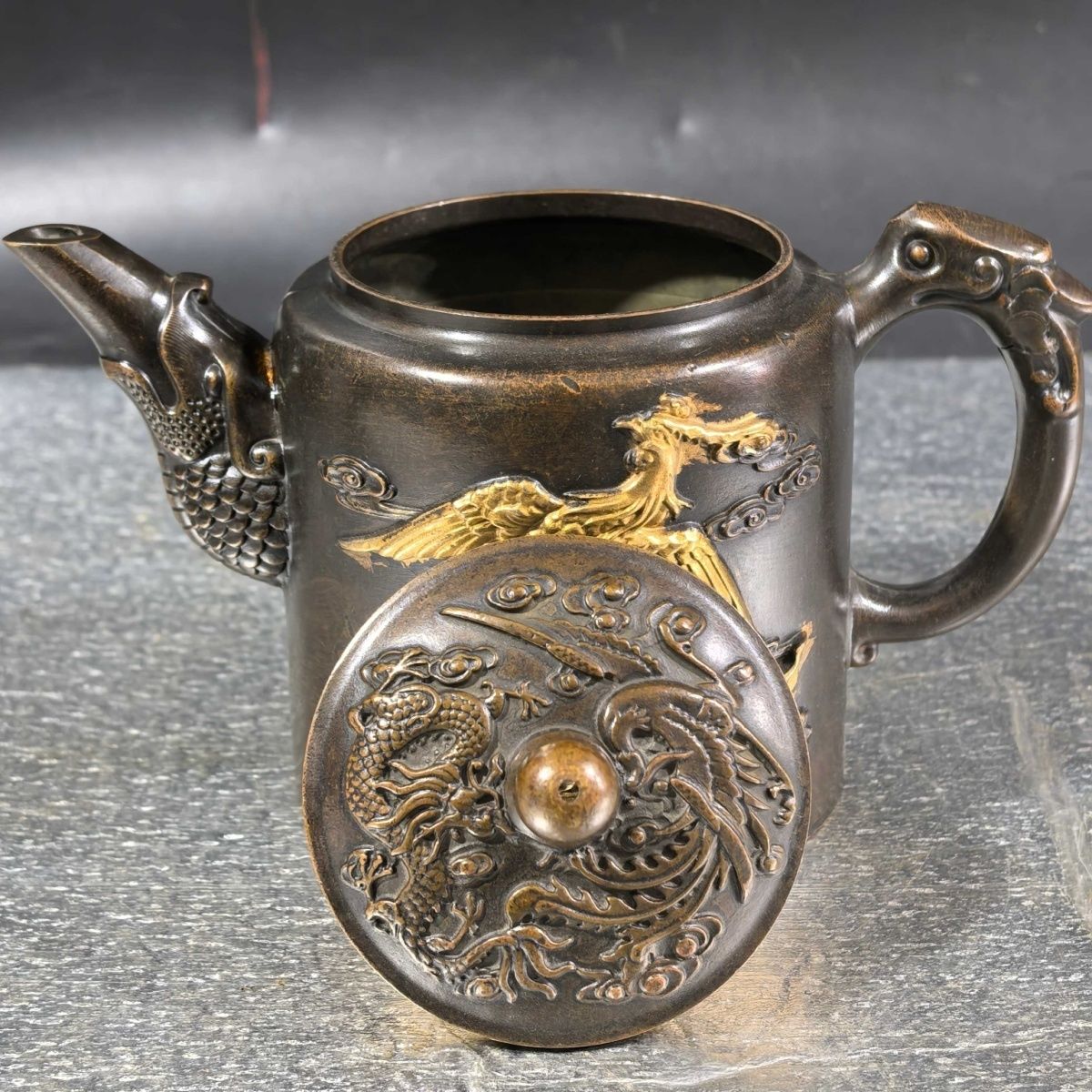 กาน้ำชาทองเหลืองโบราณลายมังกรแ - Collectible Vintage Wine บทวิจารณ์และราคา