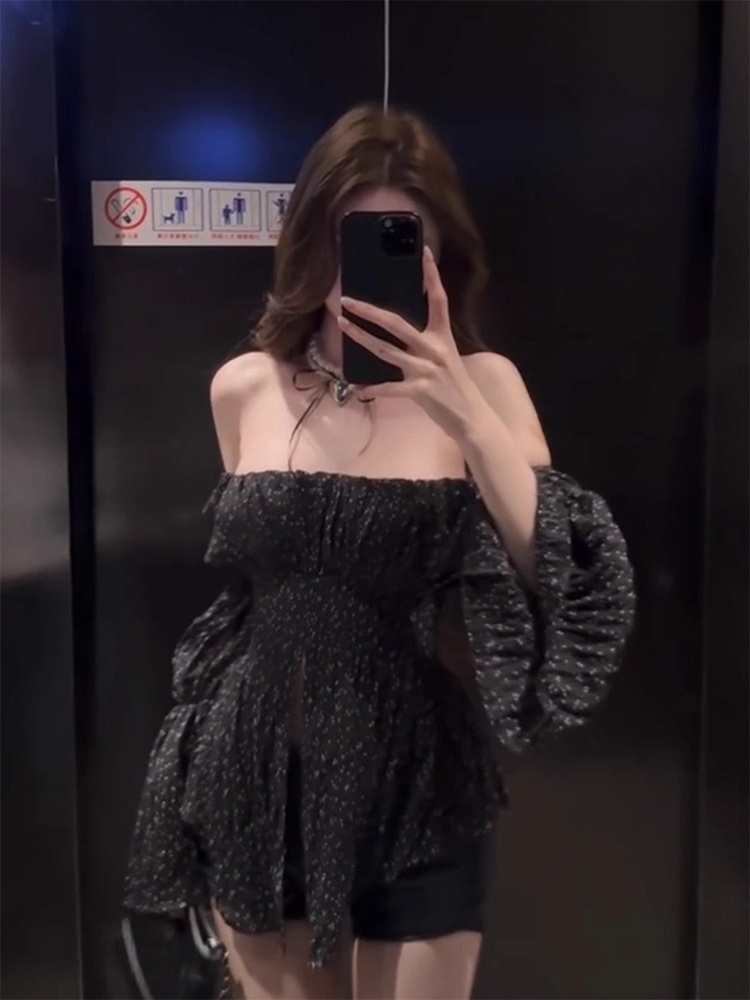 เสื้อแขนกระดิ่งสีดำและกางเกงขา - Vintage Collectible Bells บทวิจารณ์และราคา